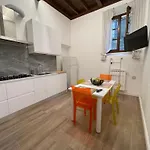 La Corte Apartment *